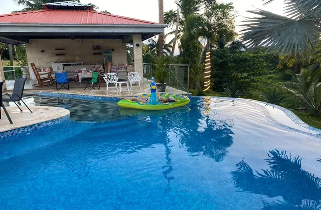 Hacienda Vista Linda Pool